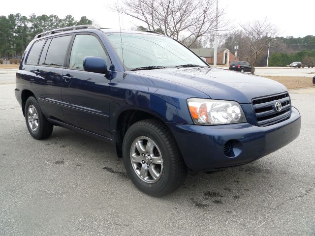 2005 Toyota Highlander Ram 3500 Diesel 2-WD