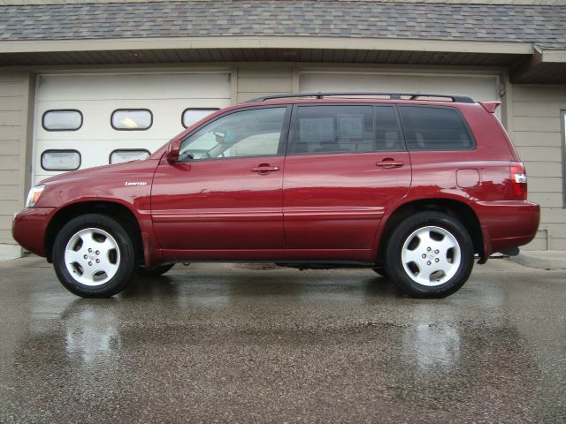 2005 Toyota Highlander 340 Wedge