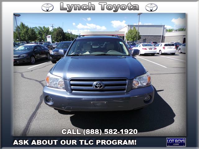 2005 Toyota Highlander Base