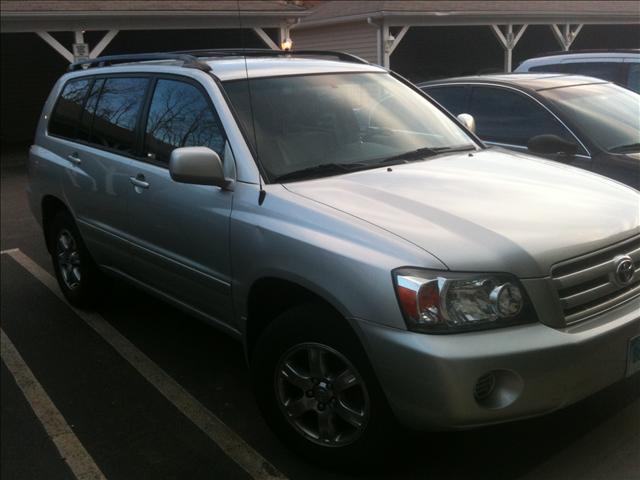 2005 Toyota Highlander Unknown