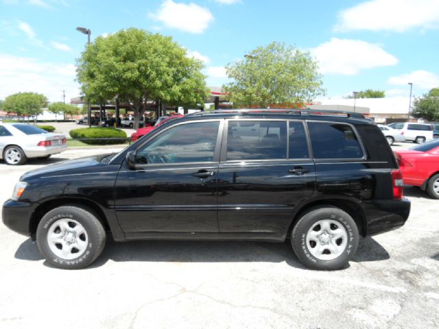 2005 Toyota Highlander 4dr 1500 4WD SLT 4x4 SUV