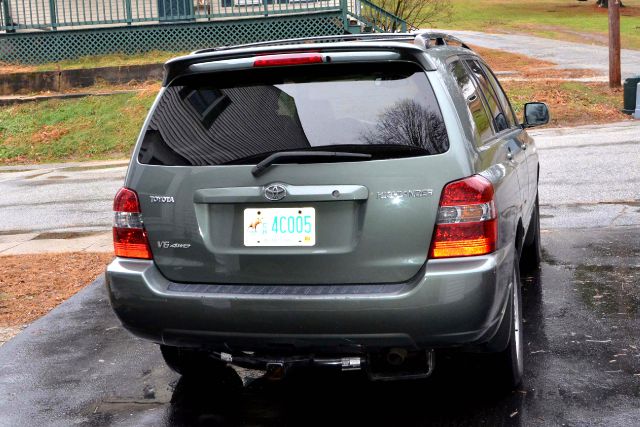 2005 Toyota Highlander 340 Wedge