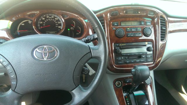 2006 Toyota Highlander Super