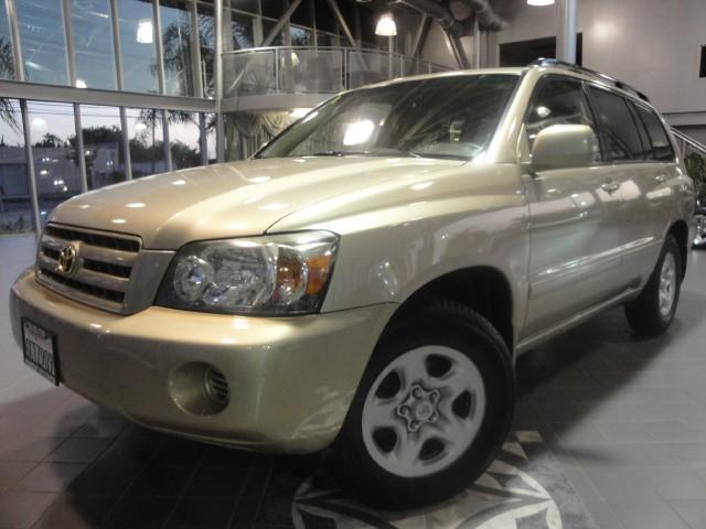 2006 Toyota Highlander 1500 Sport SLT Topper4x2 One Owner