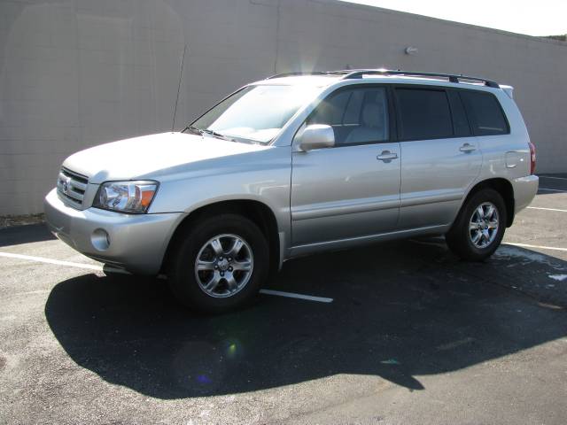 2007 Toyota Highlander Base