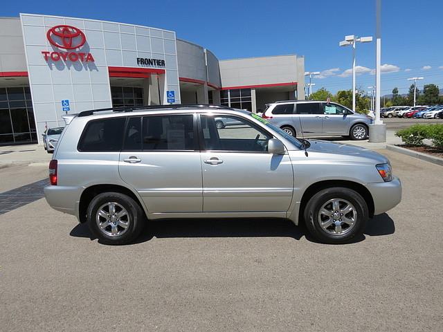 2007 Toyota Highlander 2009 Nissan S