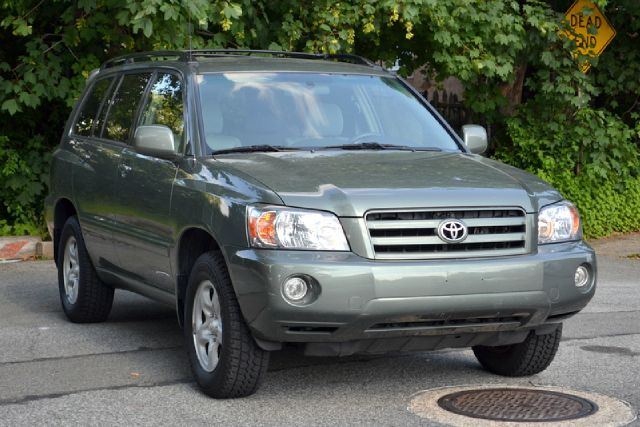 2007 Toyota Highlander Ram 3500 Diesel 2-WD