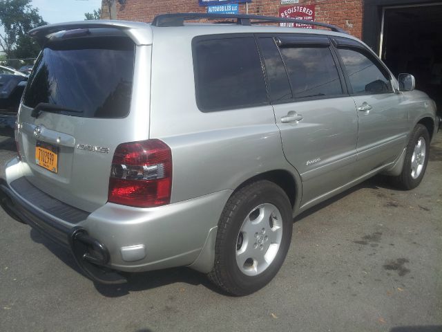 2007 Toyota Highlander 340 Wedge