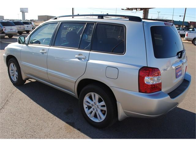 2007 Toyota Highlander Red Line