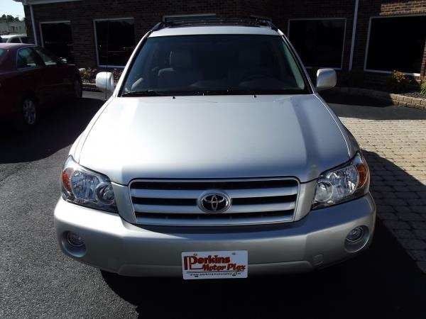 2007 Toyota Highlander MOON Roof, Finance From 3.9