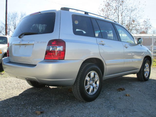 2007 Toyota Highlander 4dr 1500 4WD SLT 4x4 SUV