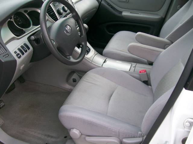 2007 Toyota Highlander MOON Roof, Finance From 3.9