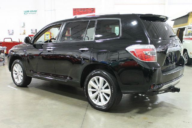 2008 Toyota Highlander Ram 3500 Diesel 2-WD