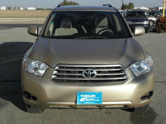 2008 Toyota Highlander 528ia 4dr Sdn Auto Sedan