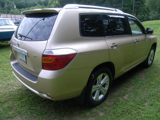 2008 Toyota Highlander Wagon SE