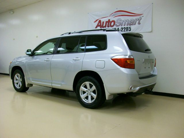 2008 Toyota Highlander 176 W.B. 4D