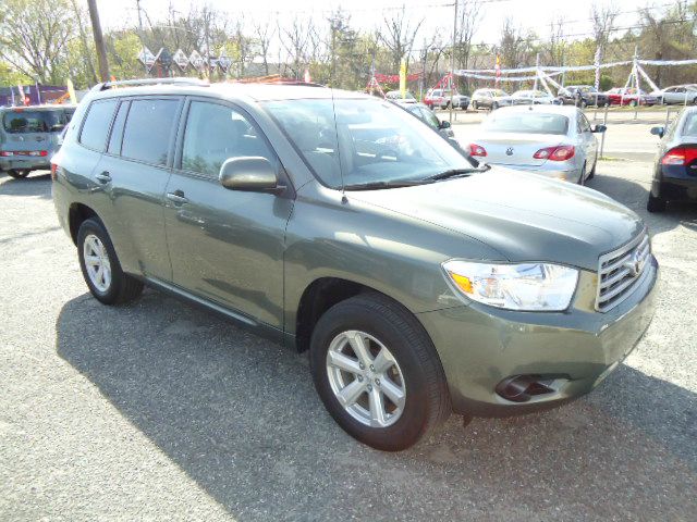 2008 Toyota Highlander 528ia 4dr Sdn Auto Sedan