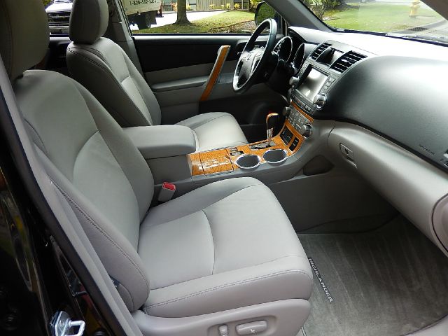 2009 Toyota Highlander Super