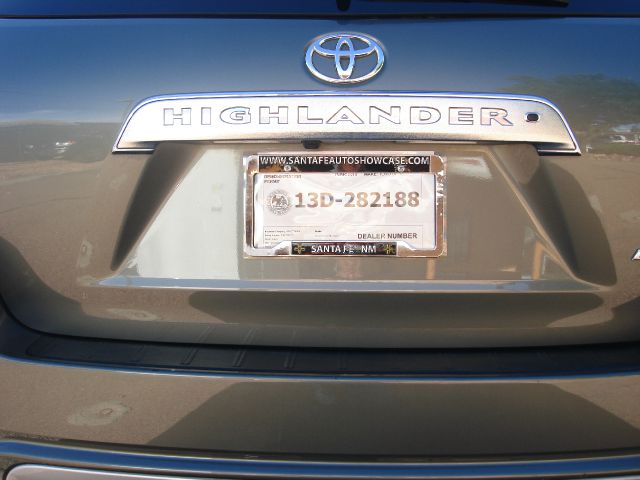 2010 Toyota Highlander Super