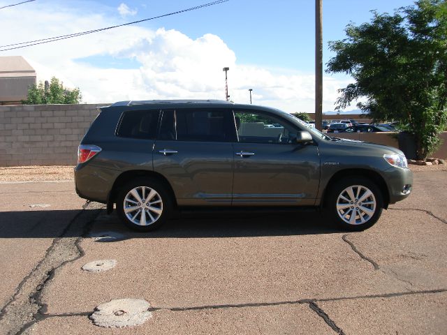 2010 Toyota Highlander Super