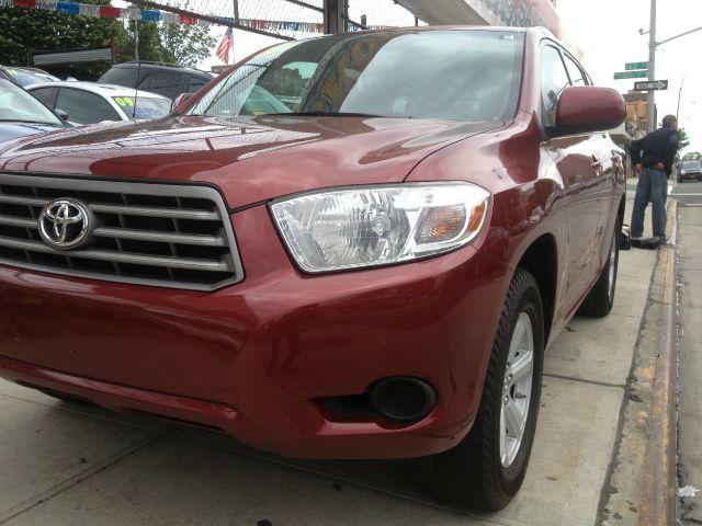 2010 Toyota Highlander GT Firehawk