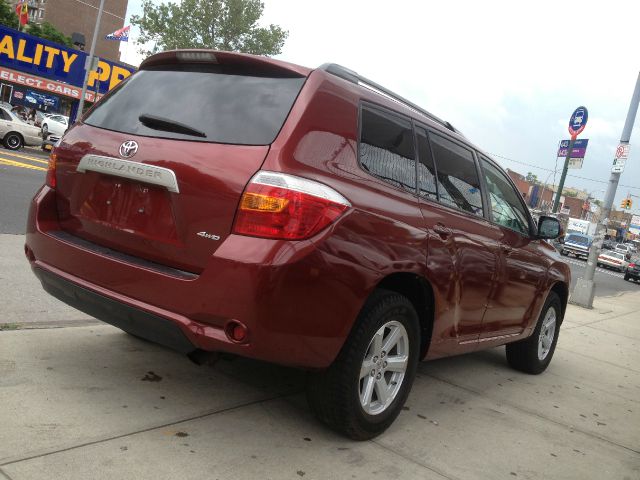 2010 Toyota Highlander GT Firehawk