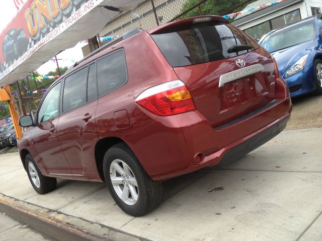 2010 Toyota Highlander GT Firehawk