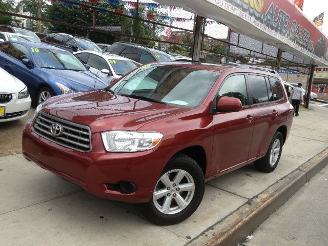 2010 Toyota Highlander GT Firehawk