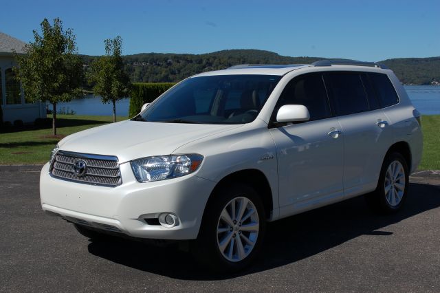 2010 Toyota Highlander I-4 Premier