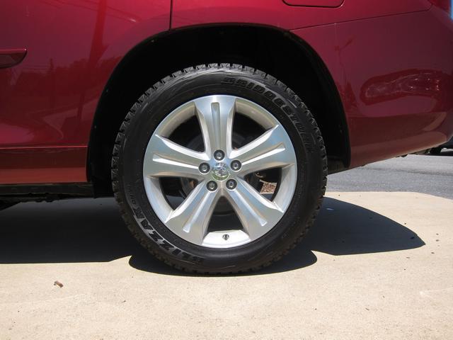 2010 Toyota Highlander SLT 25