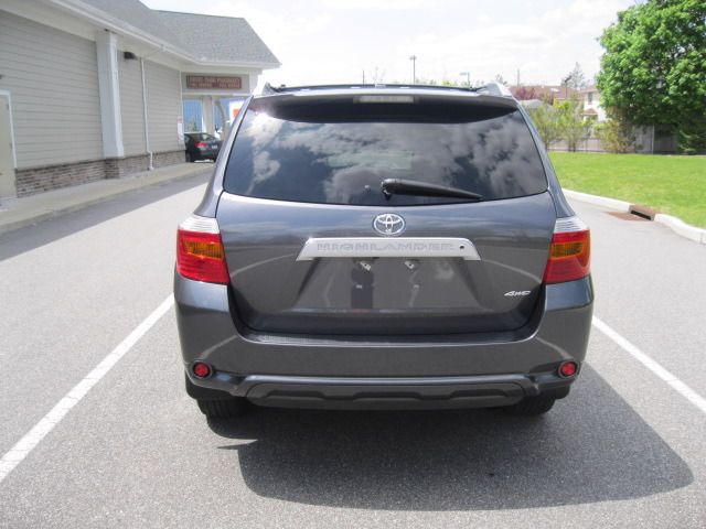 2010 Toyota Highlander Super