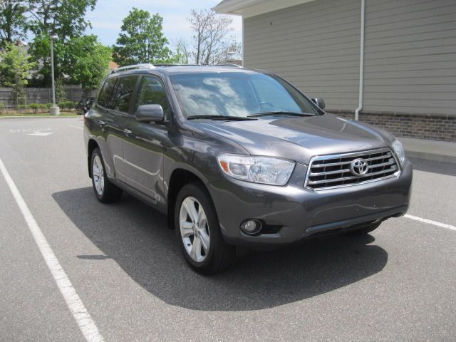 2010 Toyota Highlander Super