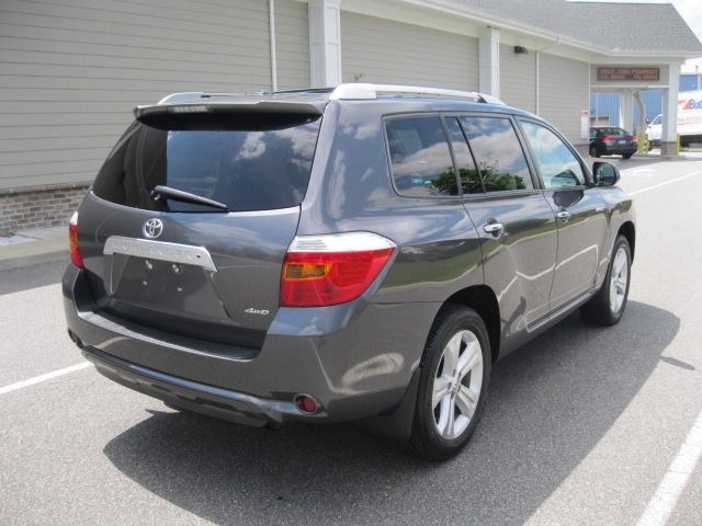 2010 Toyota Highlander Super