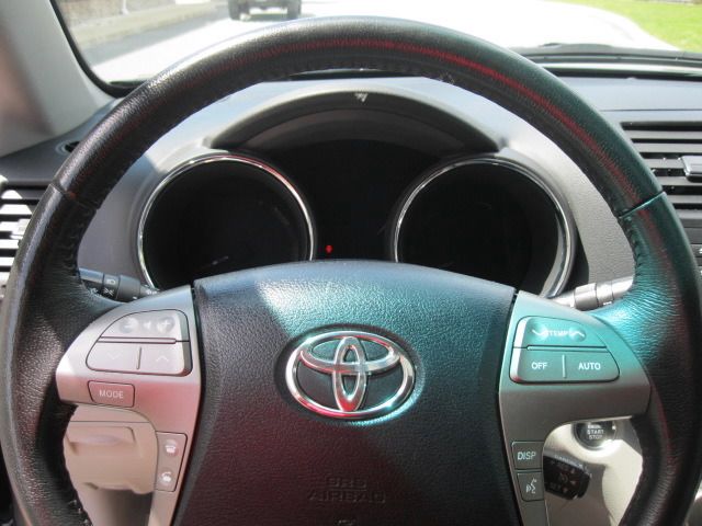 2010 Toyota Highlander Super