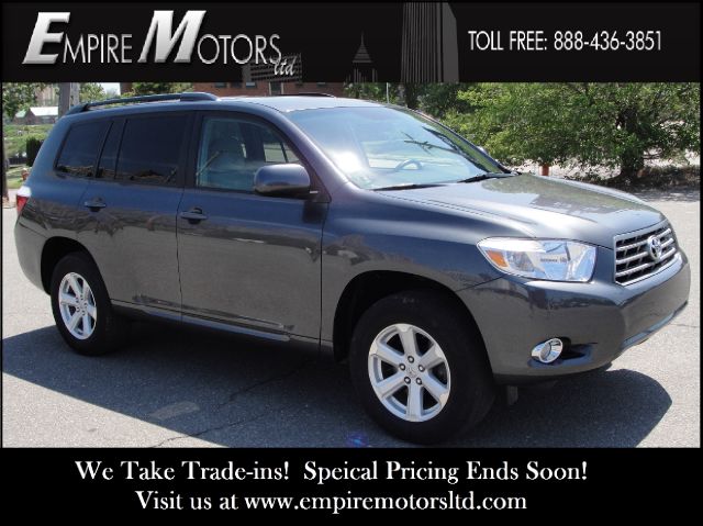 2010 Toyota Highlander 528ia 4dr Sdn Auto Sedan