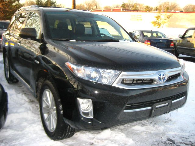 2011 Toyota Highlander Super