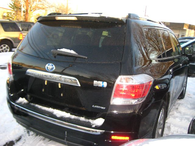 2011 Toyota Highlander Super