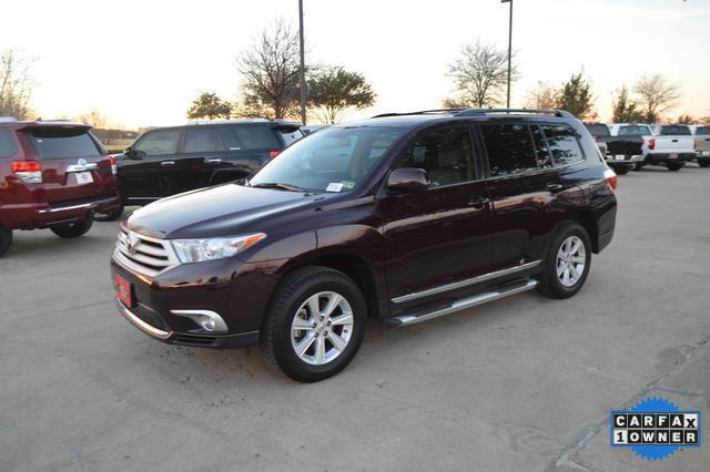 2011 Toyota Highlander Red Line