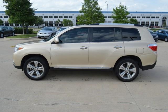 2011 Toyota Highlander SLT 25