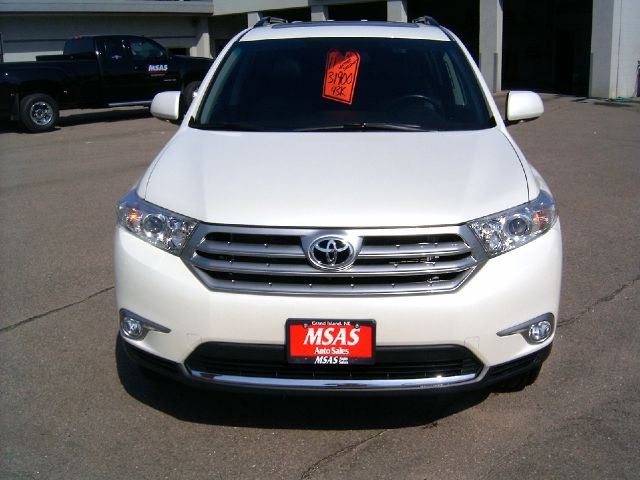 2011 Toyota Highlander Super