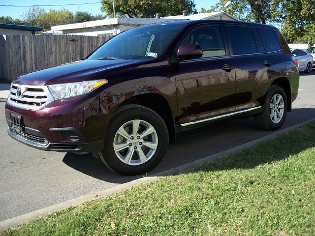 2012 Toyota Highlander 4X4 QUAD CAB GAS SLT