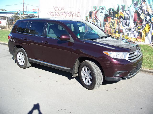 2012 Toyota Highlander 4X4 QUAD CAB GAS SLT