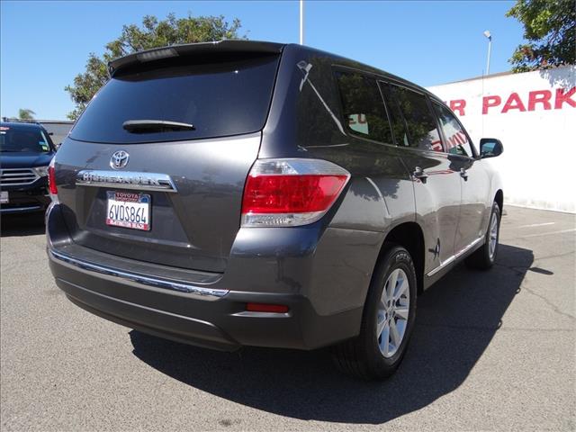 2012 Toyota Highlander XLE AWD Van