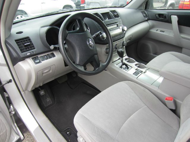 2012 Toyota Highlander 4X4 QUAD CAB GAS SLT