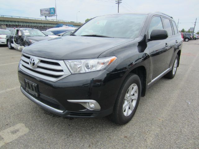 2012 Toyota Highlander 4X4 QUAD CAB GAS SLT