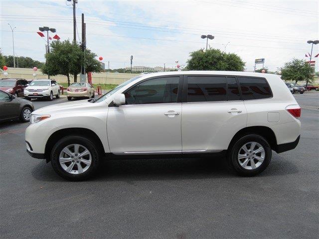 2012 Toyota Highlander SE