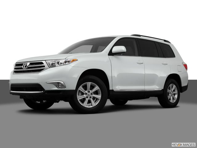 2013 Toyota Highlander SLT Short Bed V-8