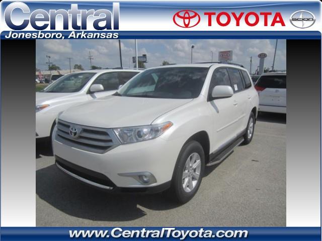 2013 Toyota Highlander SE