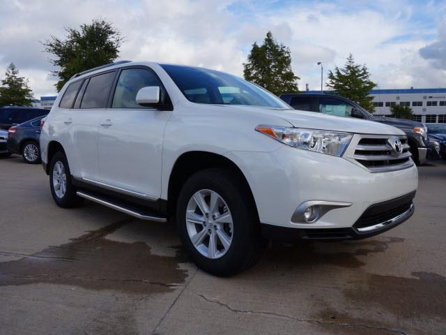 2013 Toyota Highlander SE