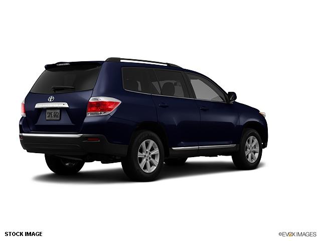 2013 Toyota Highlander S 7 Passenger